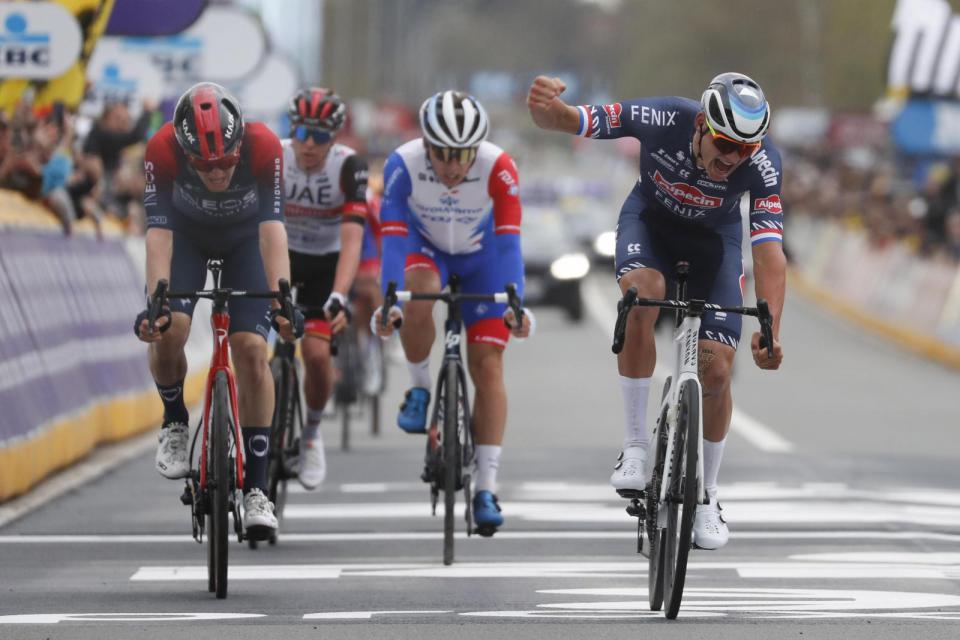 Finishphoto of Mathieu van der Poel winning Ronde van Vlaanderen - Tour des Flandres ME .