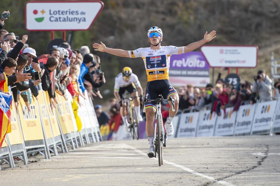 Finishphoto of Remco Evenepoel winning Volta Ciclista a Catalunya Stage 3.