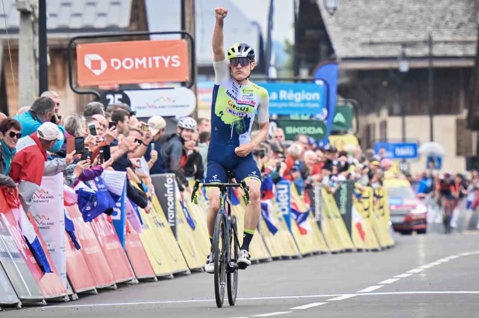 Finishphoto of Georg Zimmermann winning Critérium du Dauphiné Stage 6.