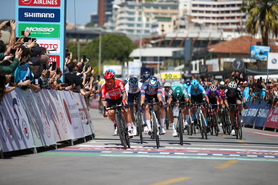 Finishphoto of Caleb Ewan winning Presidential Cycling Tour of Türkiye Stage 1.