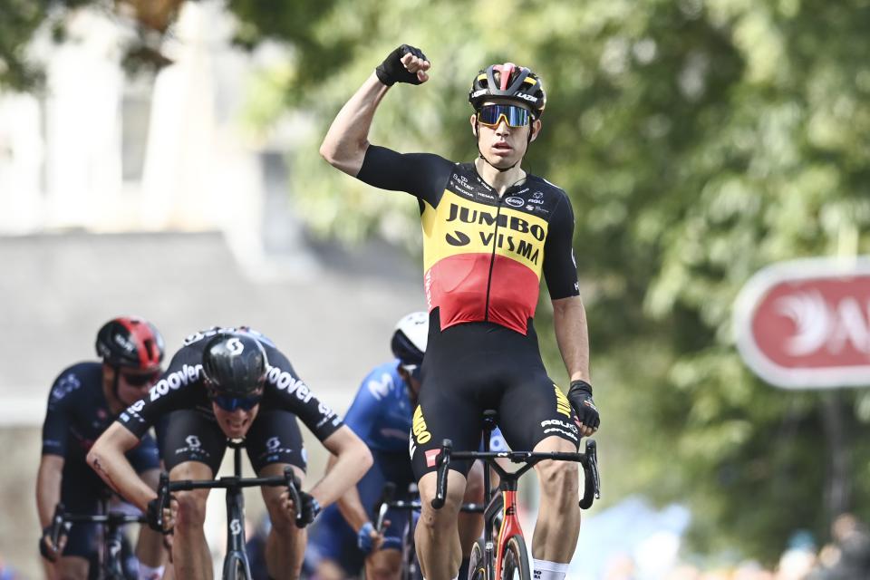 Finishphoto of Wout van Aert winning Tour of Britain Stage 1.