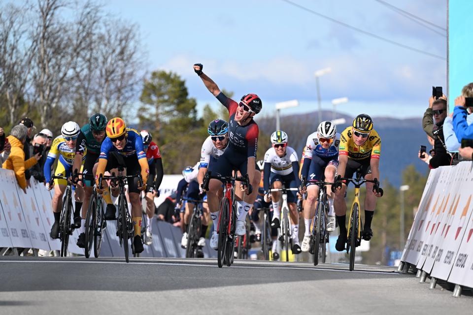 Finishphoto of Ethan Hayter winning Tour of Norway Stage 2.