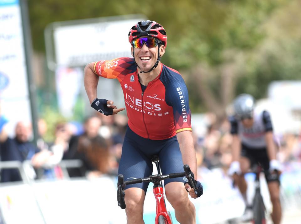 Finishphoto of Omar Fraile winning Vuelta a Andalucia Ruta Ciclista Del Sol Stage 5.