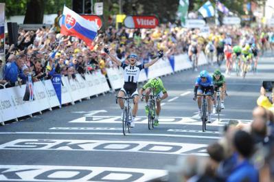 Finishphoto of Marcel Kittel winning Tour de France Stage 1.