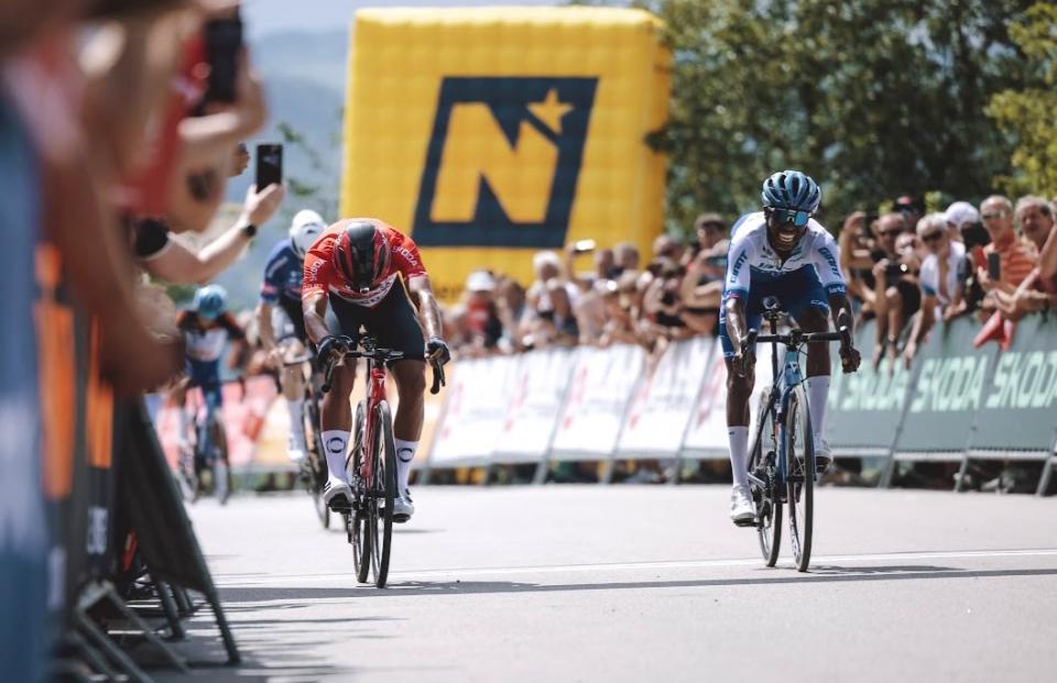 Finishphoto of Jhonatan Narváez winning Int. Österreich-Rundfahrt - Tour of Austria Stage 5.