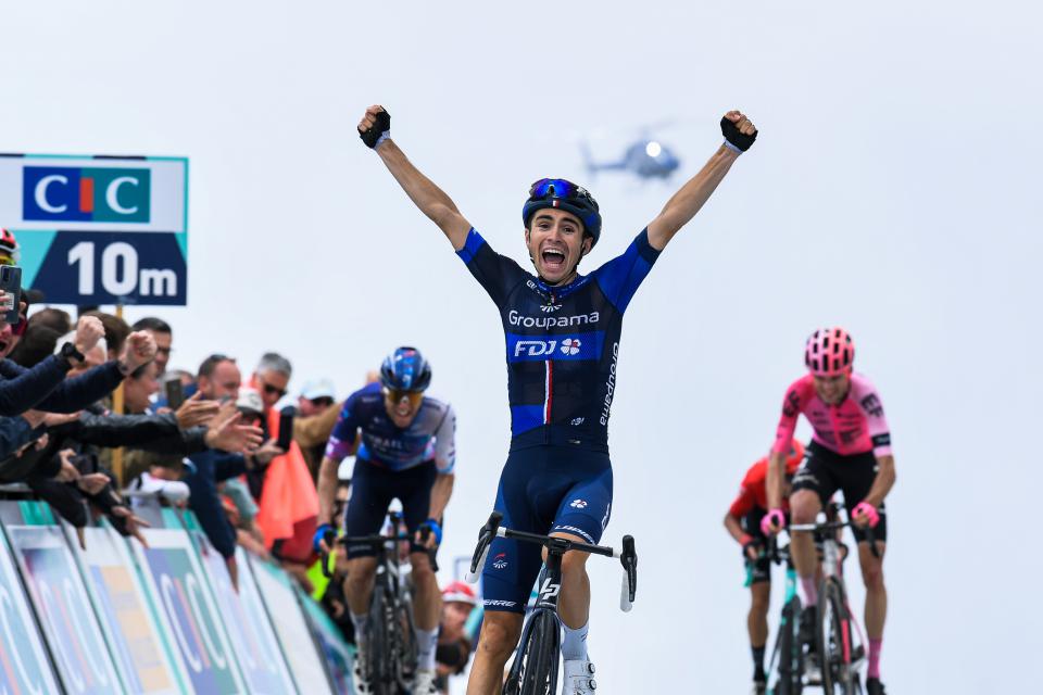 Finishphoto of Lenny Martinez winning CIC - Mont Ventoux .