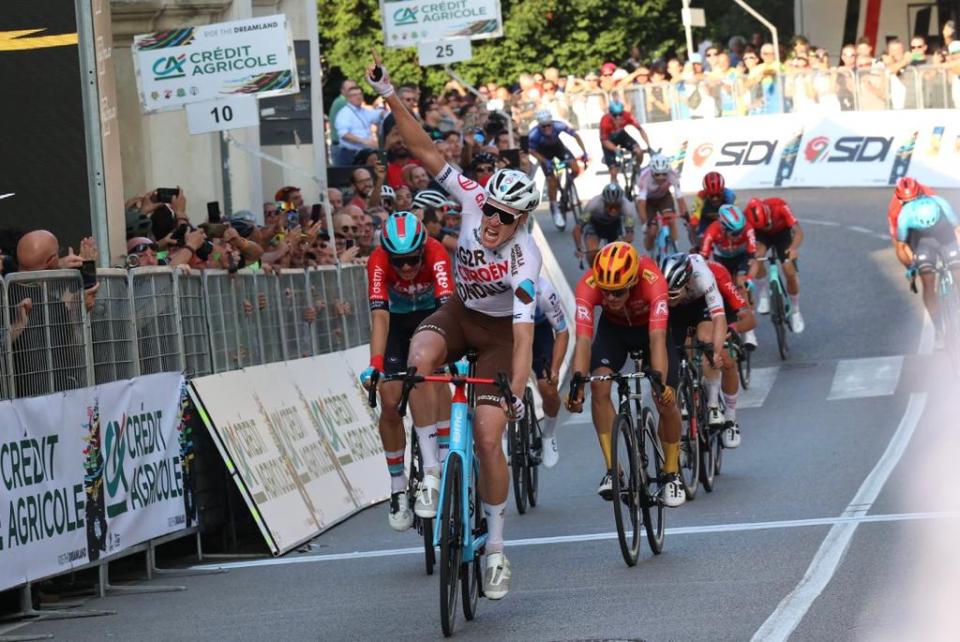 Finishphoto of Dorian Godon winning Giro del Veneto .