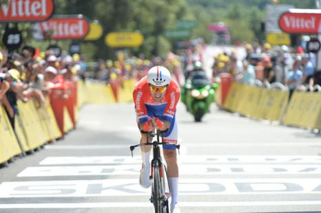 Finishphoto of Tom Dumoulin winning Tour de France Stage 13 (ITT).