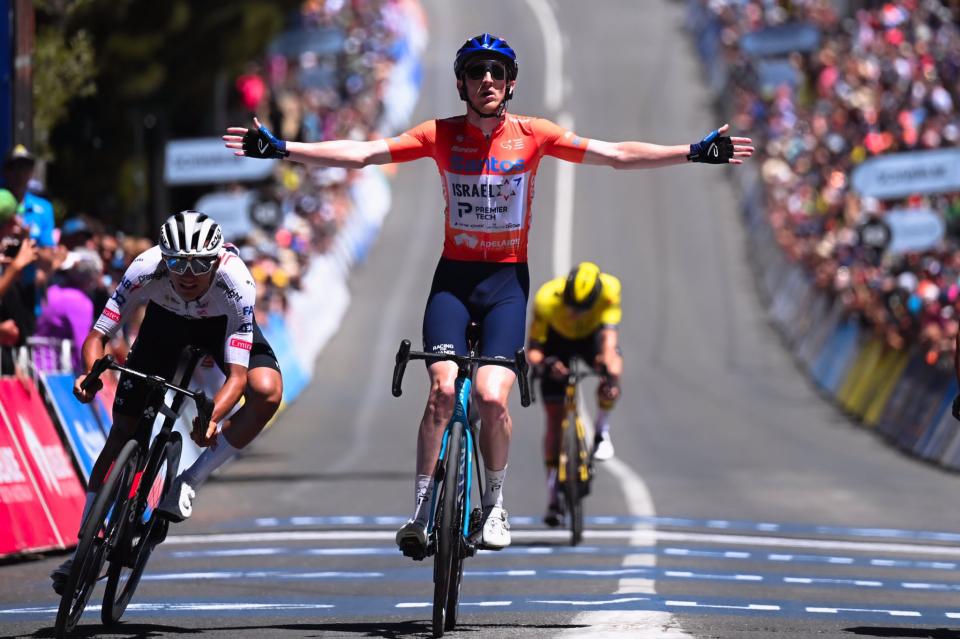 Finishphoto of Stephen Williams winning Santos Tour Down Under Stage 6.