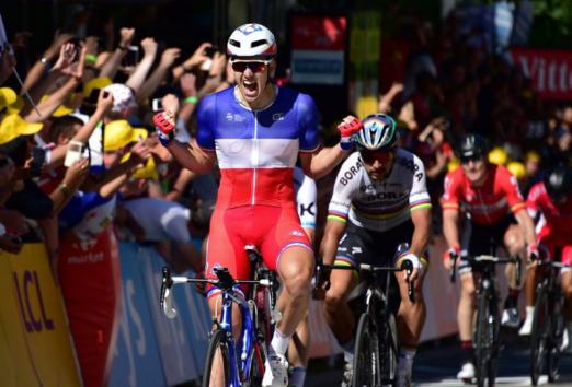 Finishphoto of Arnaud Démare winning Tour de France Stage 4.