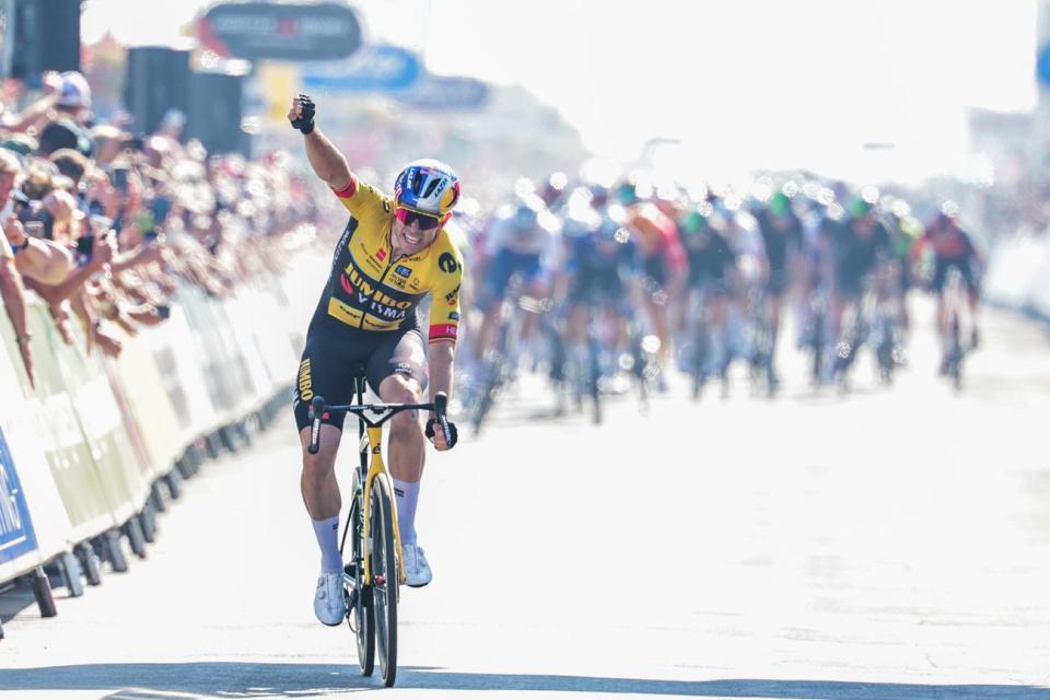 Finishphoto of Wout van Aert winning Tour of Britain Stage 5.