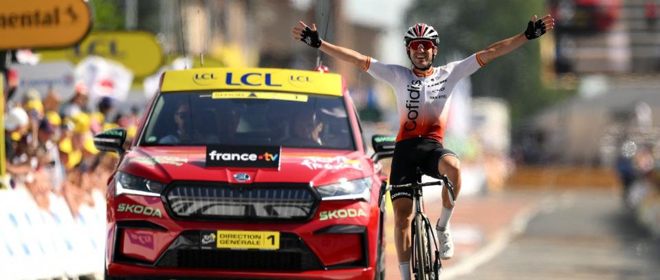 Finishphoto of Ion Izagirre winning Tour de France Stage 12.