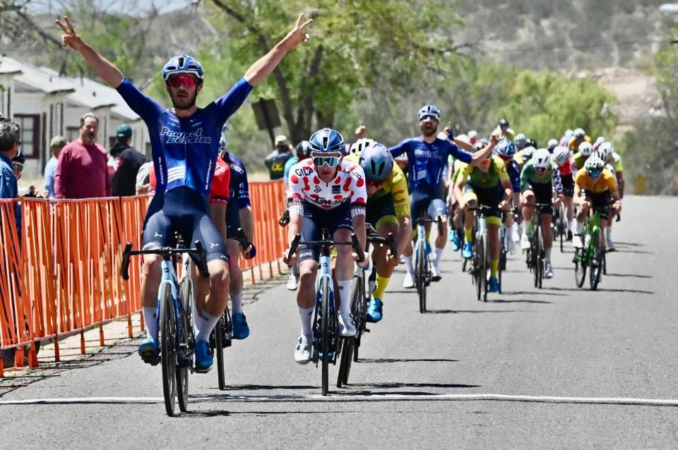 Finishphoto of Scott McGill winning Tour of the Gila Stage 2.