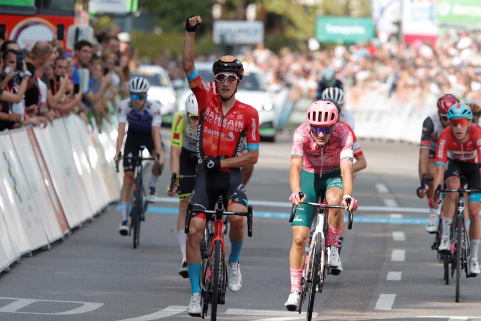 Finishphoto of Pello Bilbao winning Deutschland Tour Stage 4.
