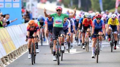 Finishphoto of Chiara Consonni winning Tour of Chongming Island Stage 3.