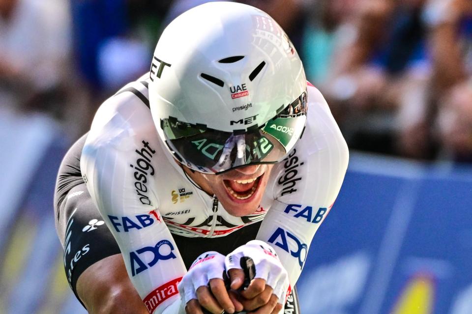 Finishphoto of Juan Ayuso winning Skoda Tour de Luxembourg Stage 4  (ITT).