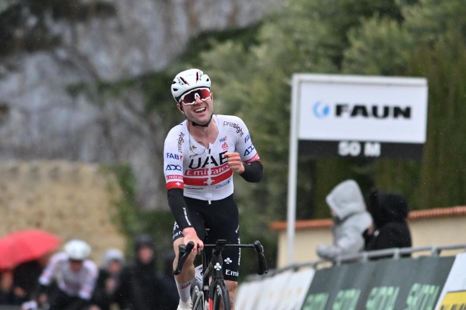 Finishphoto of Marc Hirschi winning Faun Drôme Classic .