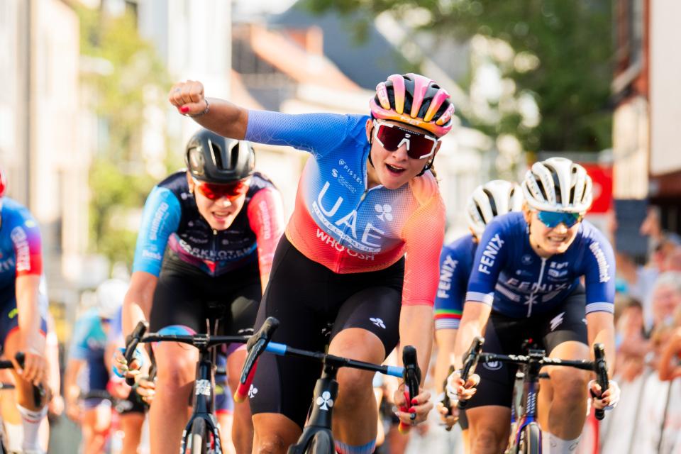 Finishphoto of Chiara Consonni winning Grote prijs Beerens .