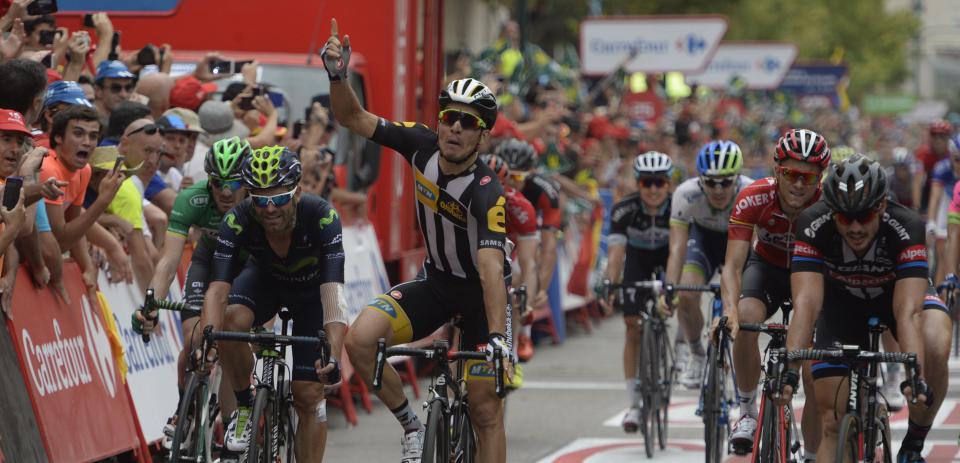 Finishphoto of Kristian Sbaragli winning Vuelta a España Stage 10.