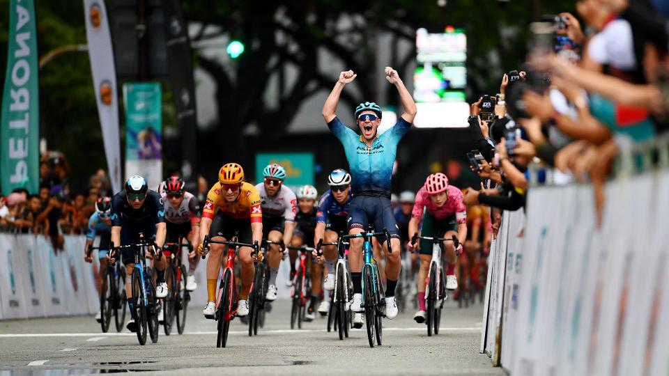 Finishphoto of Gleb Syritsa winning PETRONAS Le Tour de Langkawi Stage 1.