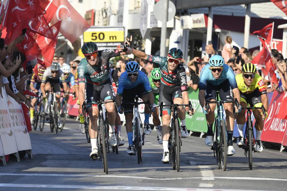 Finishphoto of Nico Denz winning Presidential Cycling Tour of Türkiye Stage 5.